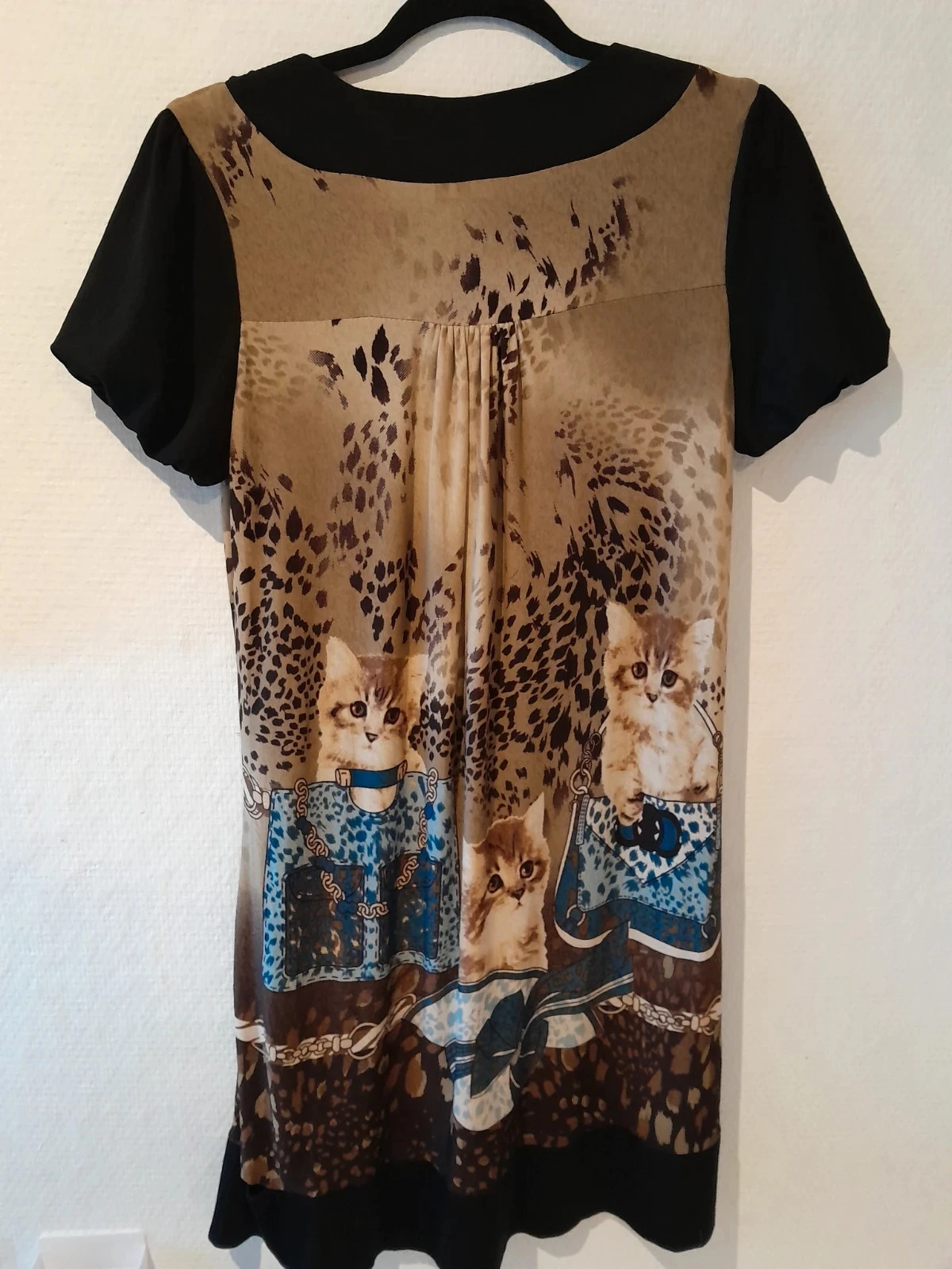 Vestido gatinhos, meio comprimento, tamanho 38 – photo 7
